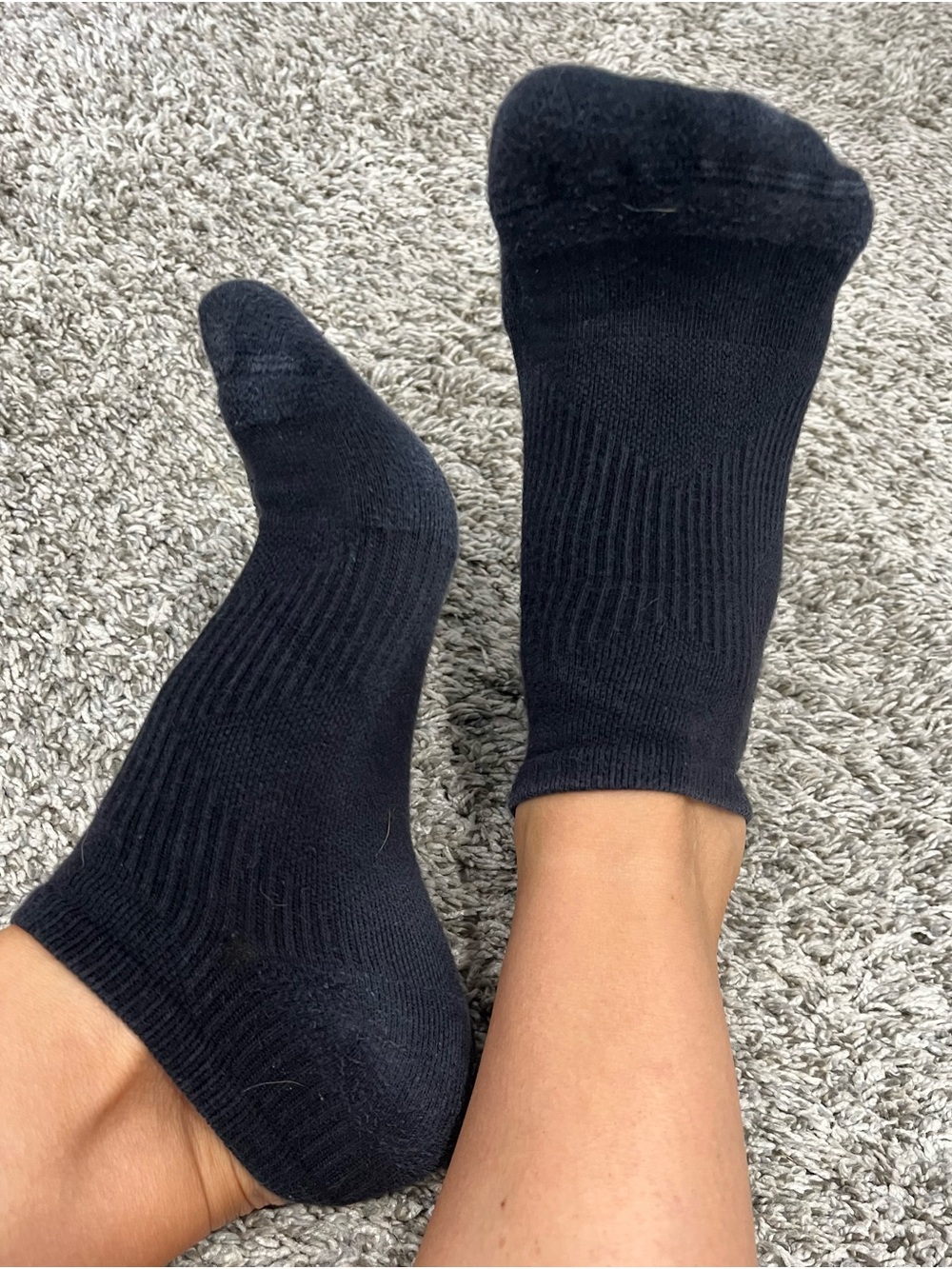 Women’s black low cut ankle socks
